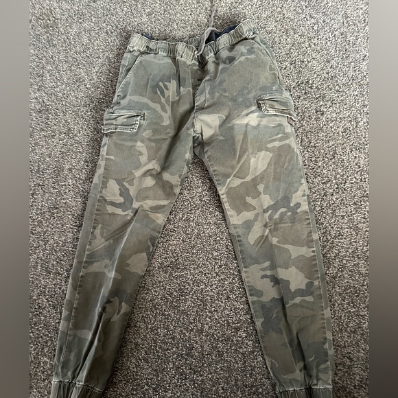 Bullhead denim company camouflage cargo pants - Picture 1 of 7